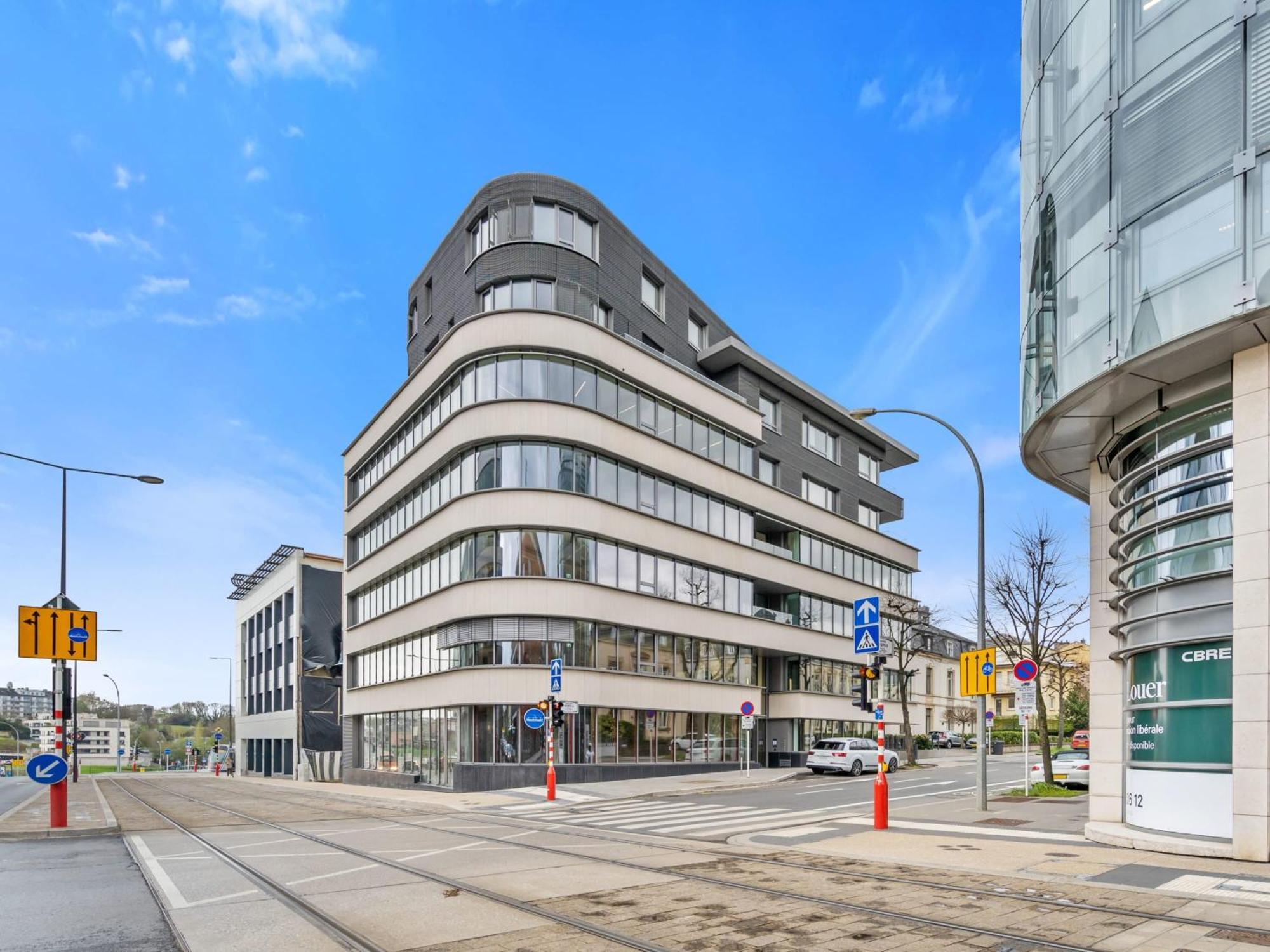 Апартаменты Elegant 2Br With Balcony In Heart Of Люксембург Экстерьер фото
